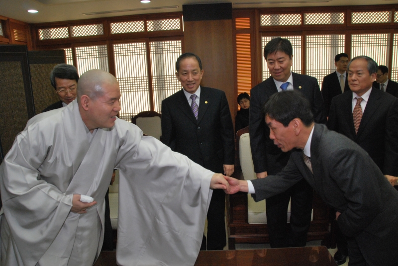 2010.02.03_정운찬 총리 예방 (8)